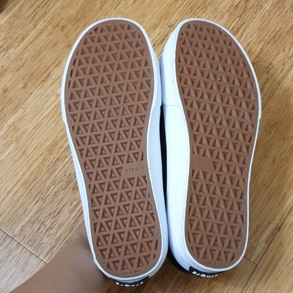 Starye men's lace up skate shoes black sz 9.5 - Picture 11 of 17